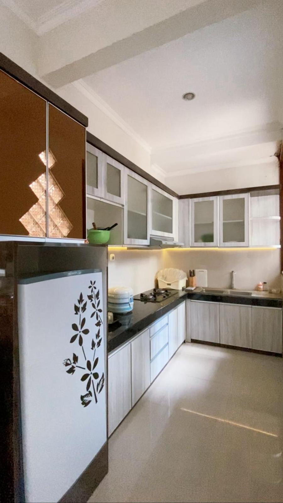 Kirana Residence By Sampai Coliving Yogyakarta Exterior photo