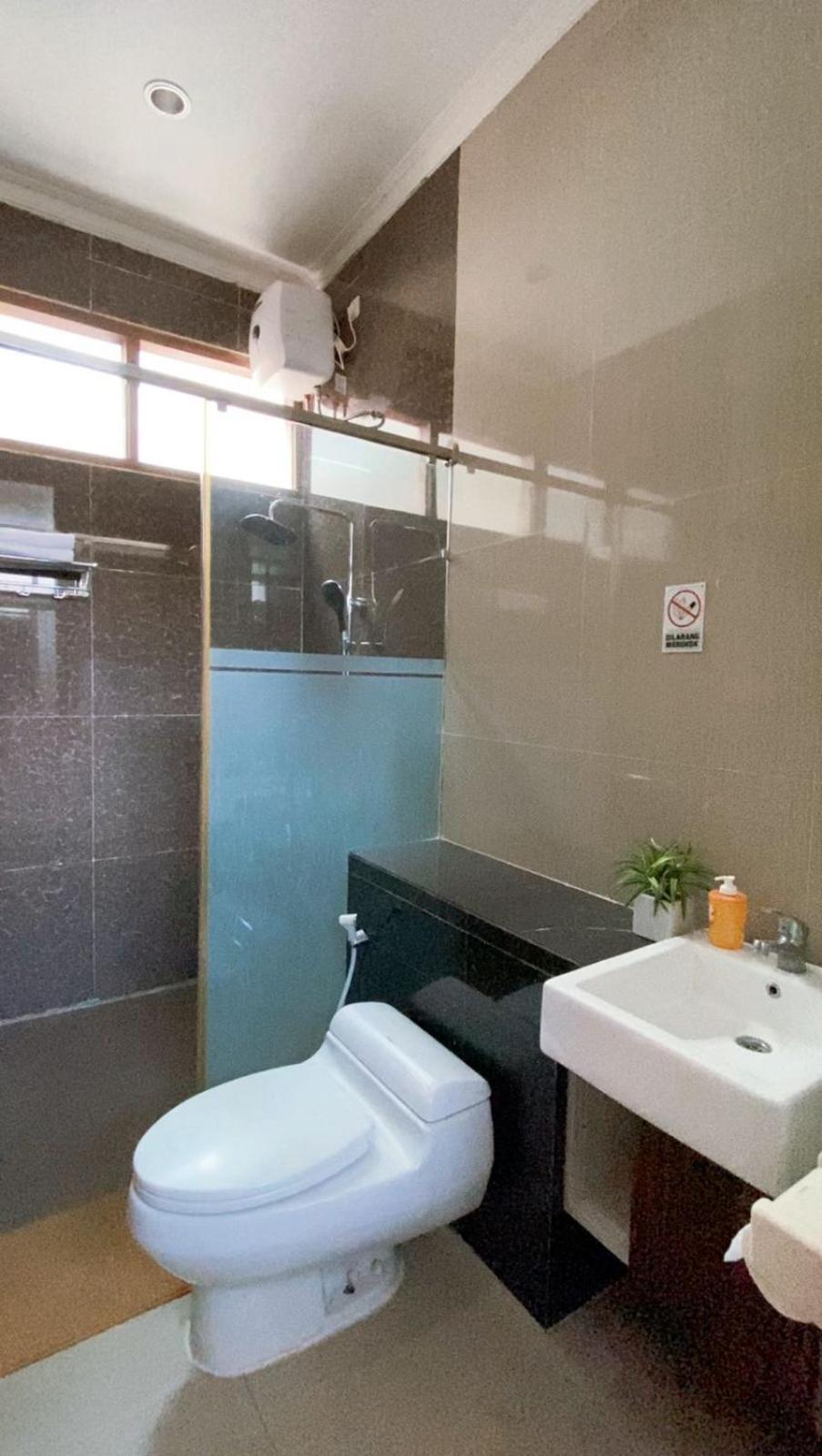 Kirana Residence By Sampai Coliving Yogyakarta Exterior photo